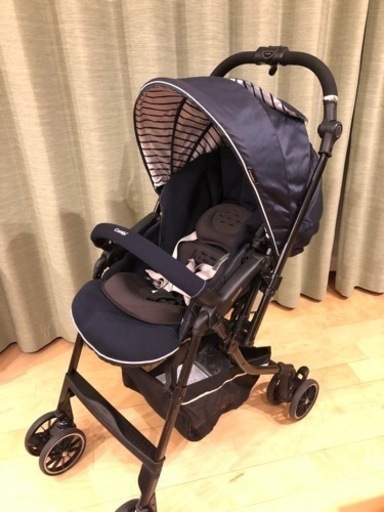 コンビ ☆ メチャカルハンディ オート4キャス compact エッグショック