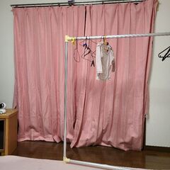 ピンクのカーテン(^罒^✧)