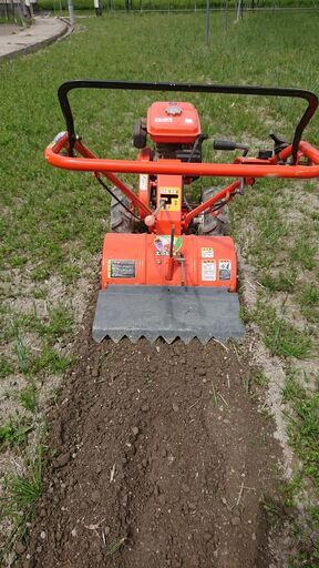 【お値下げ】クボタ耕運機　土の助ミニ　現役機　（和歌山市内は無料配送。他の場所は有料でご相談）