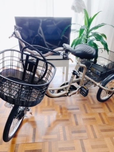電動三輪自転車　(新品・未使用)