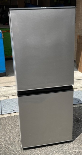 【RKGRE-883】特価！アクア/AQUA/126L 2ドア冷凍冷蔵庫/AQR-J13H(S)/中古品/2018年製/当社より近隣無料配達