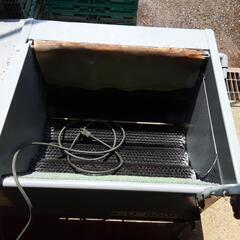 値下げしますよ。お気軽にお問い合わせください。動作確認済み。農業　機械　ニンジン洗浄機　ニシザワ　N U 600H　錆止めスプレーしてあります。日本人限定取引。