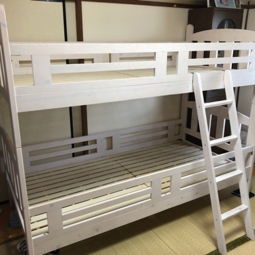 木製ホワイト二段ベッド(最終値下げ)