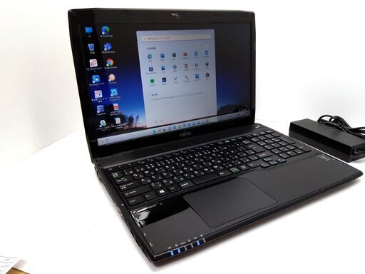 ★完売御礼★【美品★第4世代 i7】富士通 AH47/M【7日間保証◆大画面15.6型★Windows11, Microsoft Office認証済み】爆速Core i7, 新品SSD 512GB, メモリ 8GB