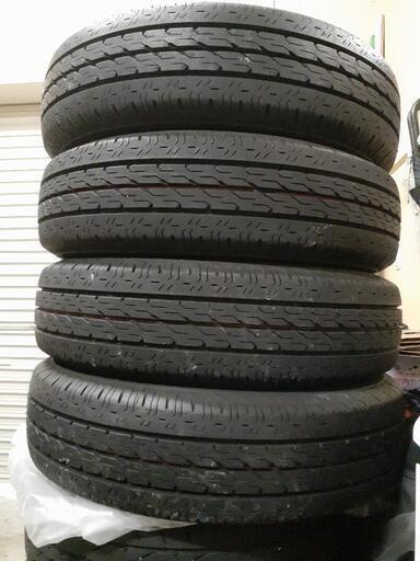 大幅値下げ！！nv200  ◎ほぼ新品◎  14インチ　夏タイヤ　175/80R14  99/98N