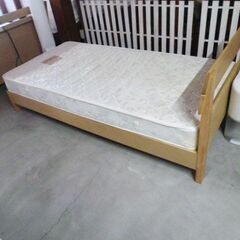 シングルベッド マットレス付き 幅101×奥行201×高さ80cm 木製フレーム シングルサイズ 寝具 家具 苫小牧西店 