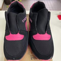 【新品】靴 スニーカー 運動靴 レディース ブラック ピンク 2...