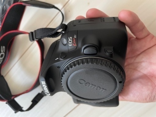 Canon デジタル一眼レフカメラ EOS Kiss X7