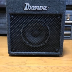 IBANEZ ベースアンプ　　１００V １２W