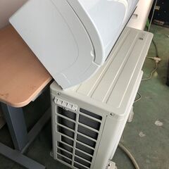 DAIKIN【AN22UEBKS-W】ダイキン ストリーマ空気清浄搭載 ルーム 