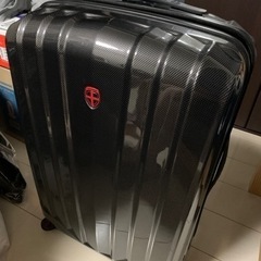 24インチのスーツケース