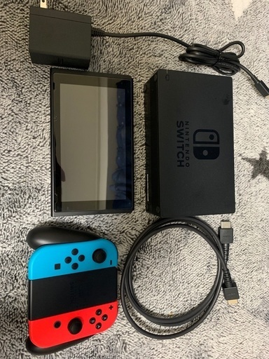 新型Switch譲ります^_^