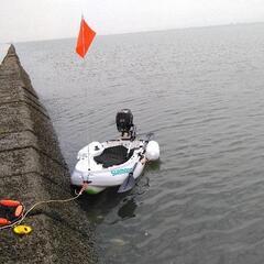 AFフィッシングカヤック　マウント強化済み　オプションサイドフロート付き　船外機別