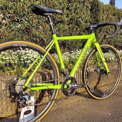 美品キャノンデールディスクロードバイク