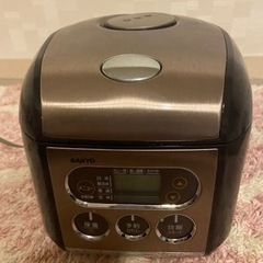 ★決定しました★炊飯器　2010年製　動作品　sanyo 差し上げます