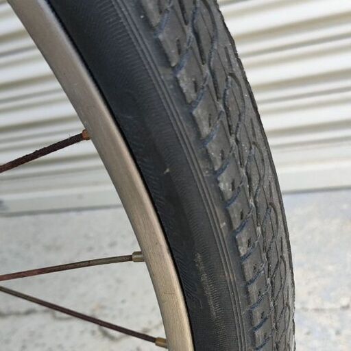 タイヤ新品　ママチャリ　3人乗り　ブリジストン