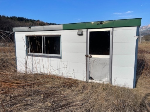 現在お話中です。 プレハブ 小屋