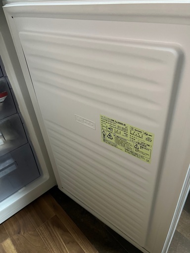 綺麗シャープ冷凍庫１ドア