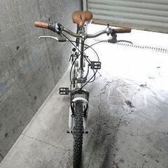 折りたたみ自転車中古 アウディ 外装6段変速 サスペンション付き