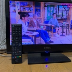 テレビ　19インチ