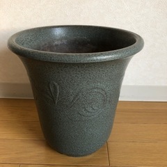 深緑陶器鉢
