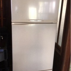 東芝 冷凍冷蔵庫 315ℓ GR-A32T 2001年　無料です