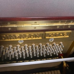 アップライトピアノ　DIAPASON 126-c