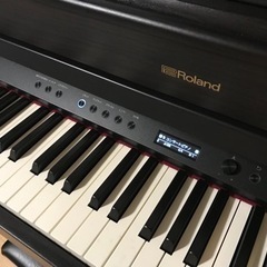 ローランド　HP702 2019年製