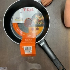 Ｔ-fal フェアリーローズ　25cm