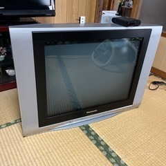 昔のテレビ差し上げます。