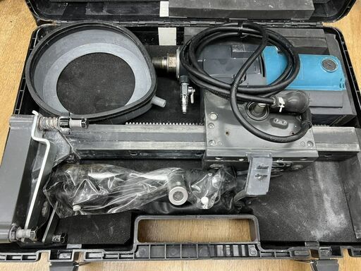マキタ　コアドリル　DM172　中古品