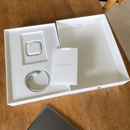 iPad (第7世代) wifi 128GB ケース付き