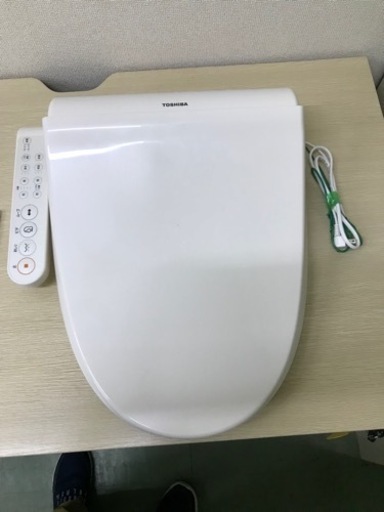 TOSHIBA製　ウォシュレット　新品　東芝