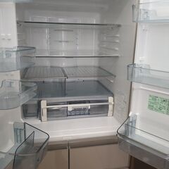 日立 6ﾄﾞｱ冷蔵庫 555L 2019年製 KJ588
