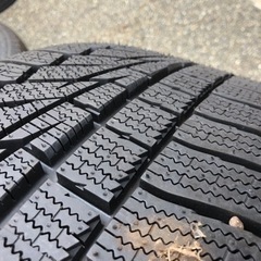 Hankook ハンコック　スタッドレスタイヤ　TOYOTA純正ホイール付き　18インチ　2本セット