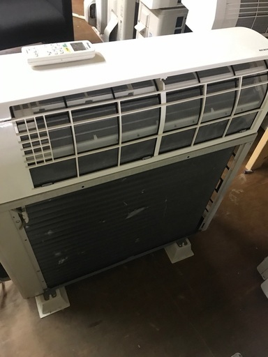 2016 Daikin 12 畳。 無料のエアコンの設置…
