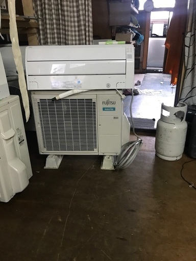 2017 Fujitsu 6 畳-無料のエアコンの設置