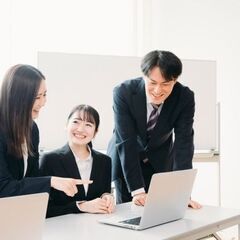 新宿勤務 / 情シス部門のヘルプデスク - 新宿区