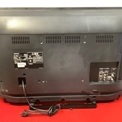 TOSHIBA 2016年　32型　液晶カラーテレビ　32s20 正面下膨らみ有り　