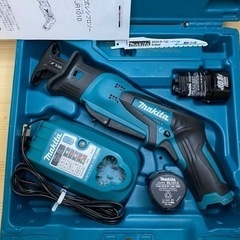 中古　 マキタ　JR101D  充電式 レシプロソー　フルセット 中古 マキタ JR101D 10V 充電式 レシプロソー フルセット