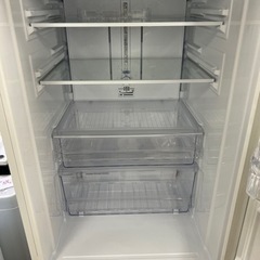 2014年製ファミリー用冷蔵庫