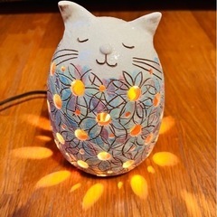 陶器製　ネコのランプ　差し上げます