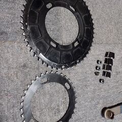 ROTORのQ RINGS、50T 110PCD 4ボルト SHIMANO用