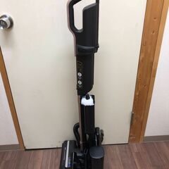 【2021年製】 掃除機　IRIS OHYAMA　アイリスオーヤマ　極細軽量スティッククリーナー　SBD-F2P-P　コードレスタイプ