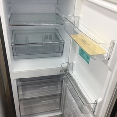 P-109【ご来店頂ける方限定】Haierの2ドア冷凍冷蔵庫です