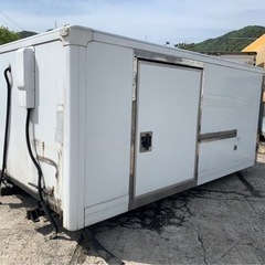 No.607 保冷バン 2t 車 アルミ 箱 バイク 倉庫 トラック コンテナ 米