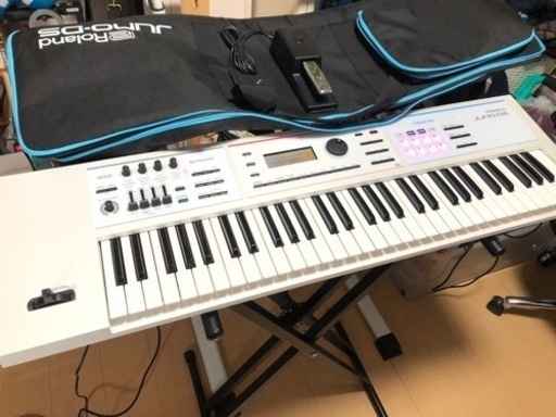 【美品】Roland JUNO-DS61W ホワイト【即購入可】