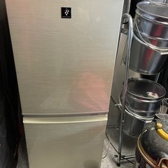 冷蔵庫　2ドア　137ℓ プラズマクラスター　