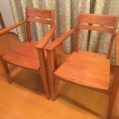 木製の椅子　チェア　2脚お揃い