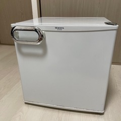 【無料】小型冷蔵庫 2011年製